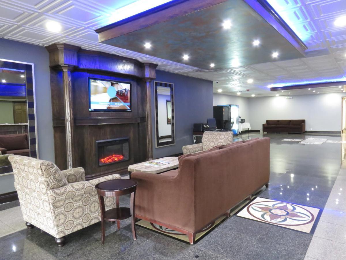 American Inn & Suites Ferndale Ngoại thất bức ảnh