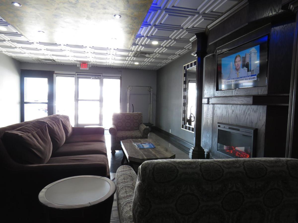 American Inn & Suites Ferndale Ngoại thất bức ảnh